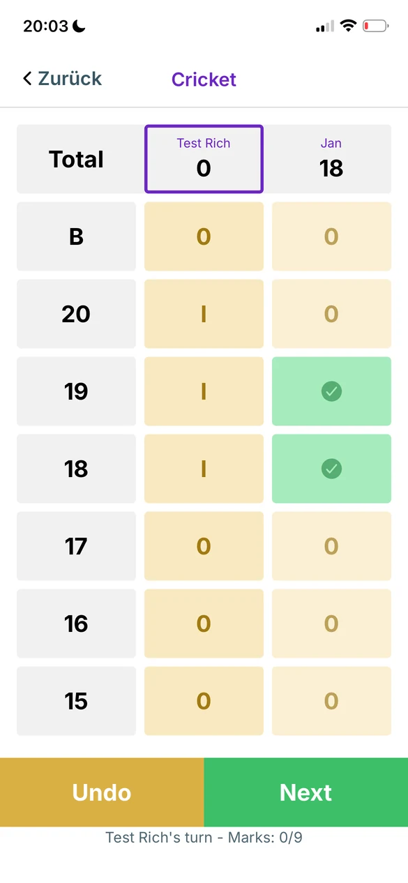 Cricket-Tabelle mit den Zahlen 15 bis 20, Bull und den Marks beider Spieler
